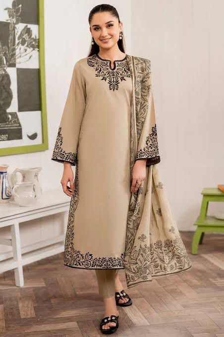 Fabric: Premium Lawn  Airjet