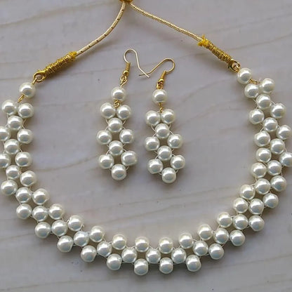 Beautiful Pearl Choker With Earings