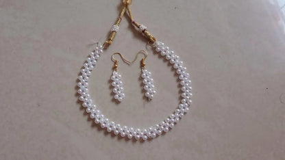 Beautiful Pearl Choker With Earings