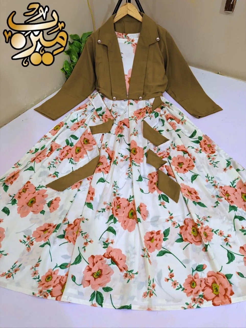 2 Pcs Women's Stitched Silk Printed Maxi Suit